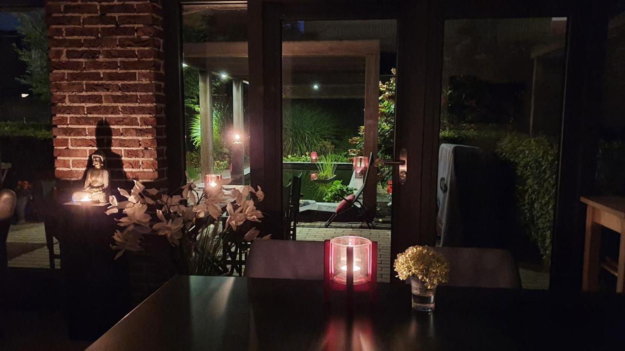 Downtown Hideaway, B&B Grand Deluxe Eindhoven Luaran gambar