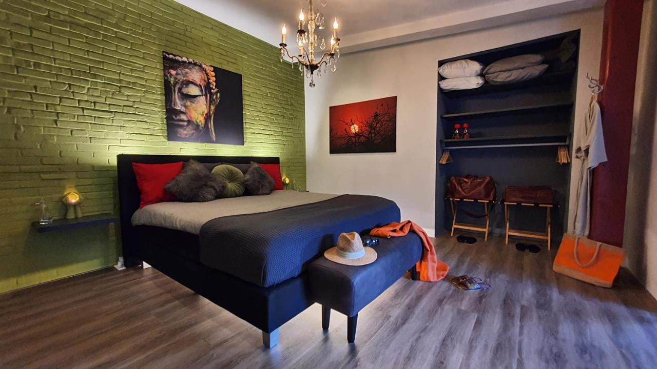 Downtown Hideaway, B&B Grand Deluxe Eindhoven Luaran gambar