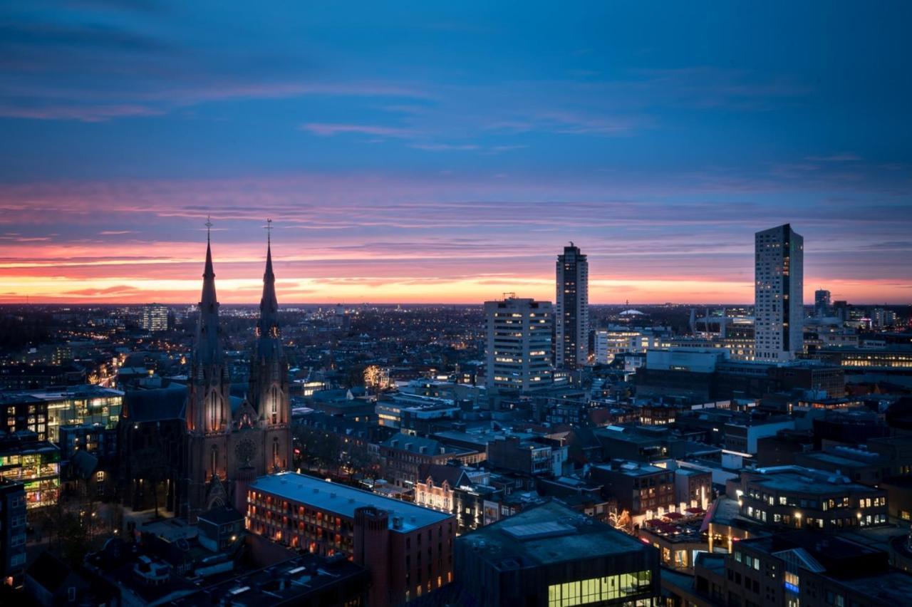 Downtown Hideaway, B&B Grand Deluxe Eindhoven Luaran gambar
